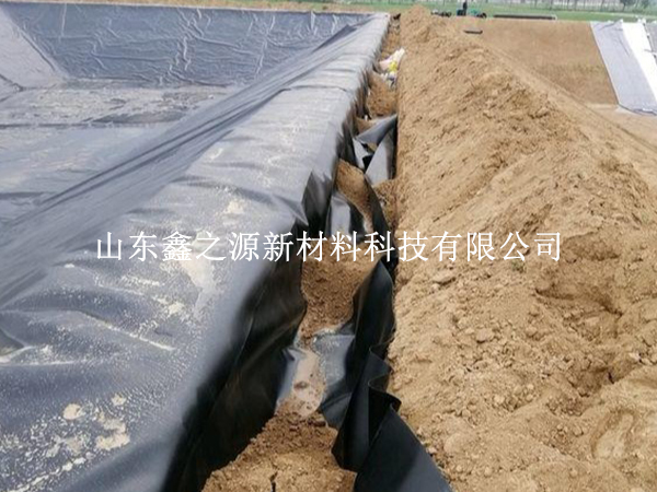 如何順利進行沼氣池黑膜的修補工作？